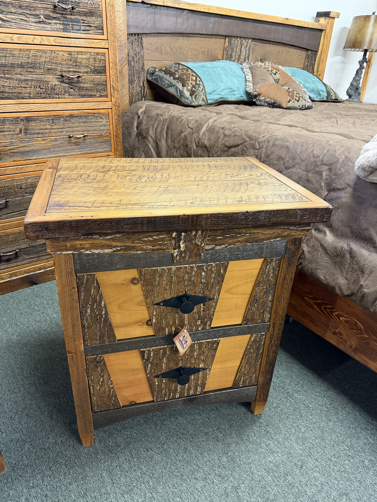 Poplar Grove Poplar Grove 2Dwr Nightstand 28W x 20D x 32.5H