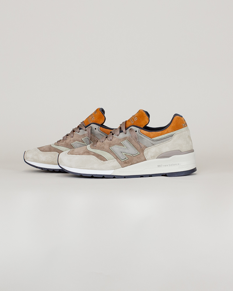 new balance 997 beige