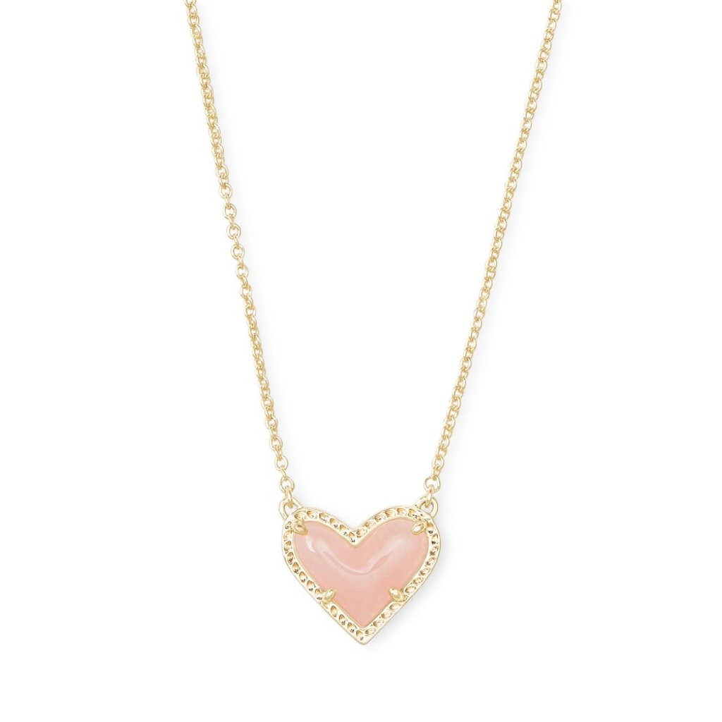 Ari Heart Gold Pendant Necklace In Rose Quartz