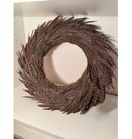 LARGE BROWN FEATHER WREATH