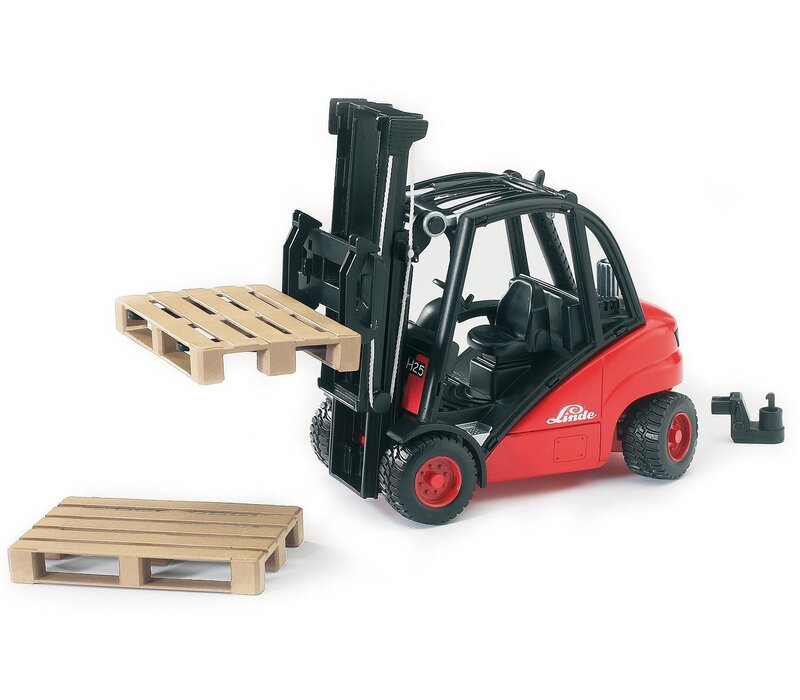 Fork Lift with Pallets