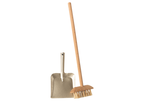 Maileg Mouse Broom Set