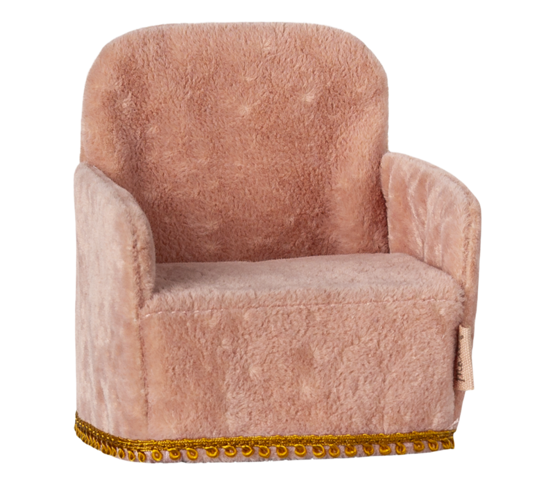 Mouse Folding Chair: Powder