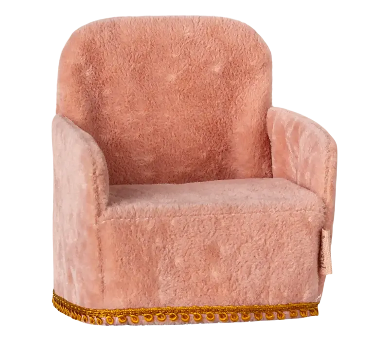 Mouse Folding Chair: Powder