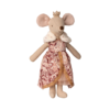 Queen Mouse, Mum