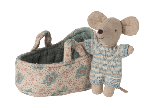 Maileg Baby mouse in carry cot: Blue