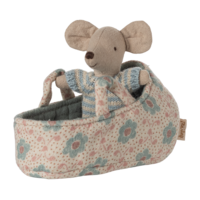 Baby mouse in carry cot: Blue