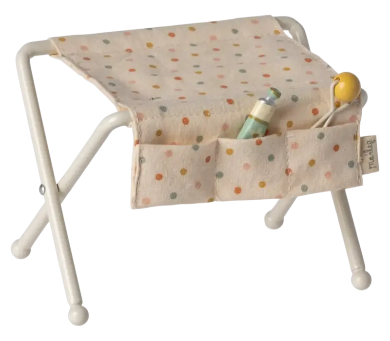 Mouse Baby Nursery Table: Off white