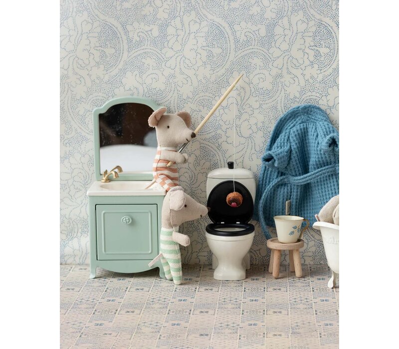 Mouse Sink/Dresser: Mint