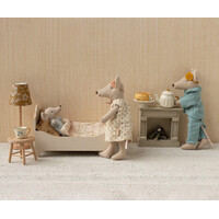 Bed, Mouse - Off white