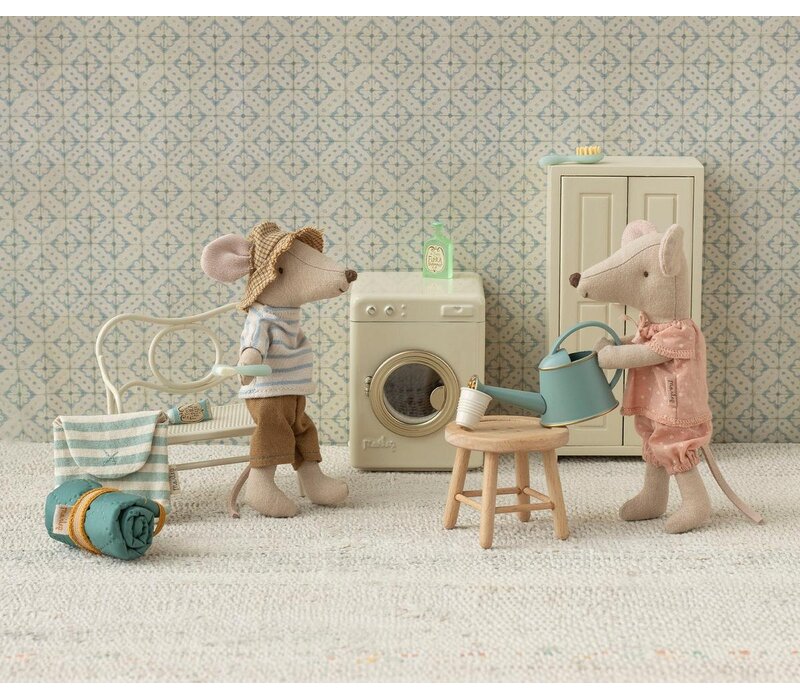 Big Sister Mouse