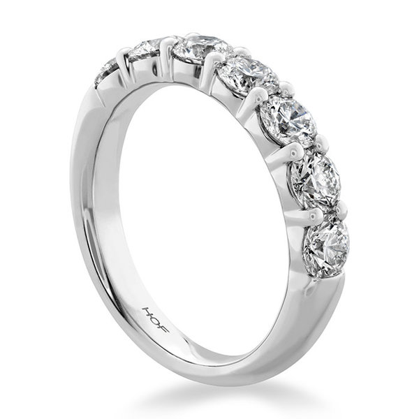 HEARTS ON FIRE LLC 1.49 - 1.59ct 18kt White Gold Hearts on Fire Signature 7-Stone Diamond Band