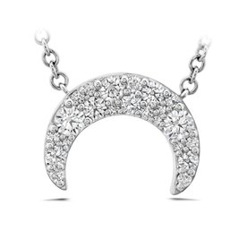 HEARTS ON FIRE LLC 18kw Charmed Horn Pendant .21-.25ctw