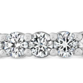 HEARTS ON FIRE LLC 18K White Gold Signature 5-Stone Band .24-.28ctw