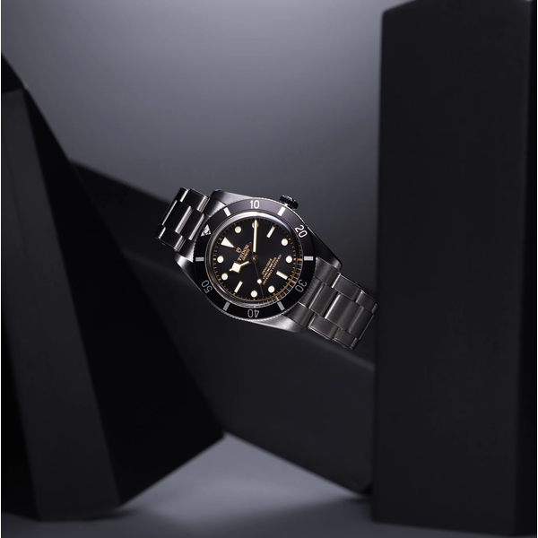 TUDOR Black Bay 54