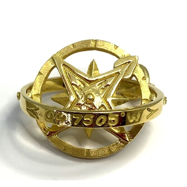 BERMUDA COLLECTION 18ky Compass Pendant