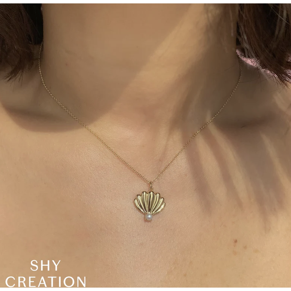 SHY CREATION INC 14ky Cultured Pearl Shell Pendant