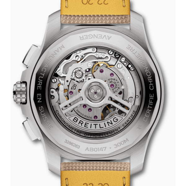 BREITLING Avenger B01 Chrono 44