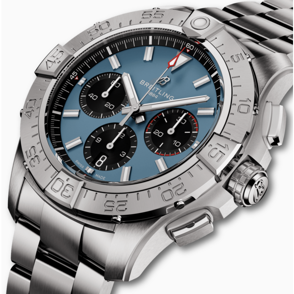 BREITLING Avenger B01 Chronograph 44