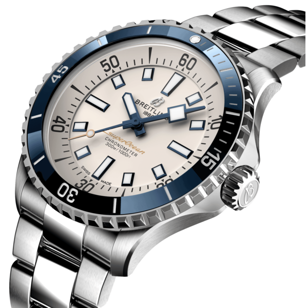 BREITLING Superocean Automatic 42