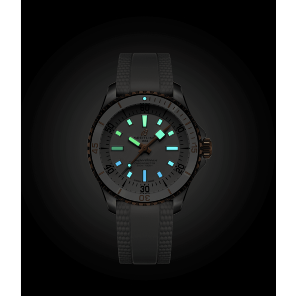BREITLING Superocean Automatic 36