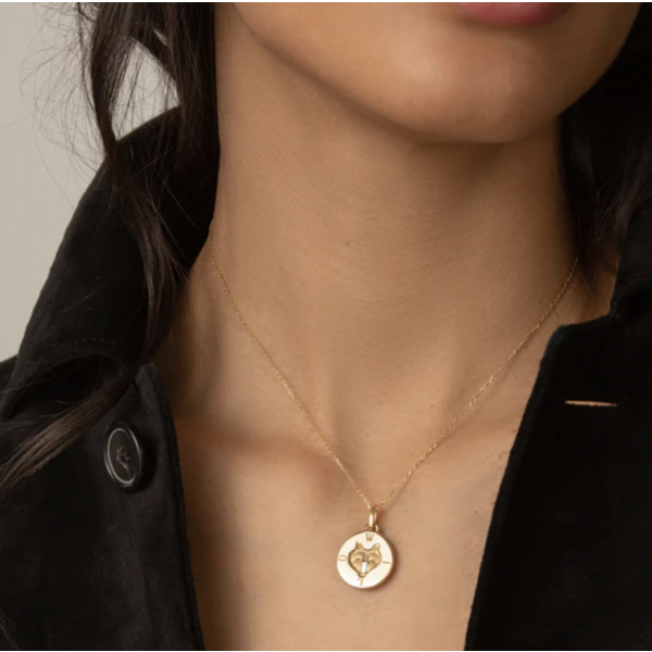 MONICA RICH KOSANN 18kt Yellow Gold Wild Wolf Gold Intaglio Charm