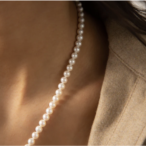 MONICA RICH KOSANN 18kt Yellow Gold Design Your Own Pearl Charm Chain Necklace, 2 Charm Stations