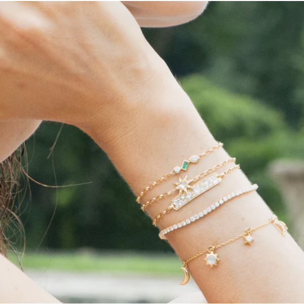 MONICA RICH KOSANN Trio Diamond and Emerald Tennis Bracelet In 18K Yellow Gold