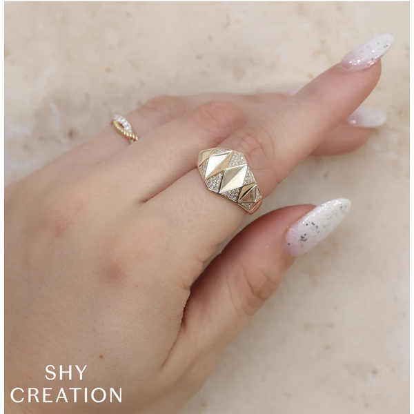 SHY CREATION INC 14kt Yellow Gold .20 Diamond Ring
