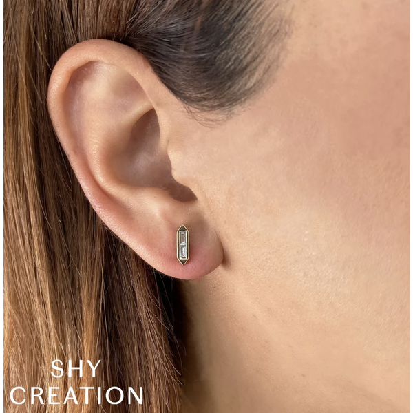 SHY CREATION INC 14kt Yellow Gold .18 Diamond Baguette Stud Earrings