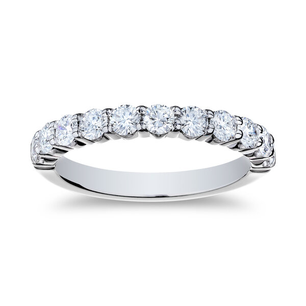 AMERICAN JEWELRY 18kt White Gold 1.04  Diamond Band