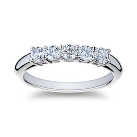 AMERICAN JEWELRY Platinum  .55ct Diamond Band