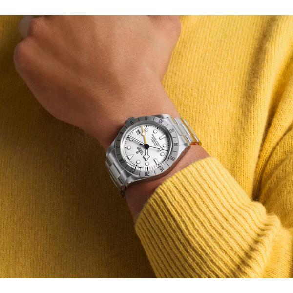 TUDOR Black Bay Pro