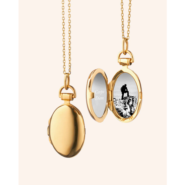 MONICA RICH KOSANN 18kt Yellow Gold Petite "Anna" Locket Necklace