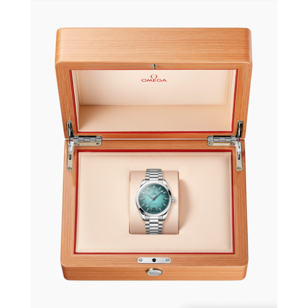 OMEGA Aqua Terra 150 41mm