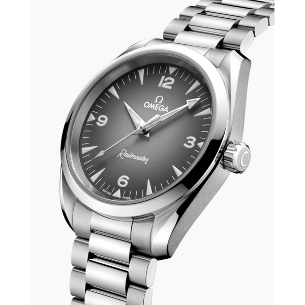 OMEGA Seamaster Railmaster 38 mm