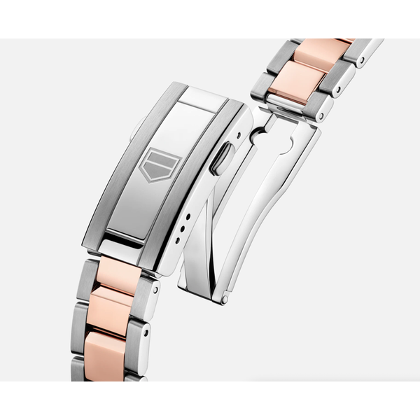 TAG HEUER TAG Heuer Aquaracer Professional 200 Solargraph TAG HEUER TAG Heuer Aquaracer Professional 200 Solargraph