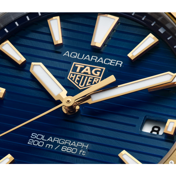 TAG HEUER TAG Heuer Aquaracer Professional 200 Solargraph