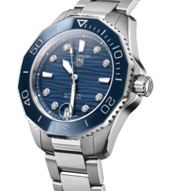 TAG HEUER TAG Heuer Aquaracer Professional 300 Date