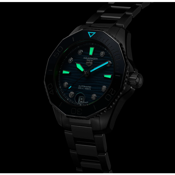 TAG HEUER TAG Heuer Aquaracer Professional 300 Date