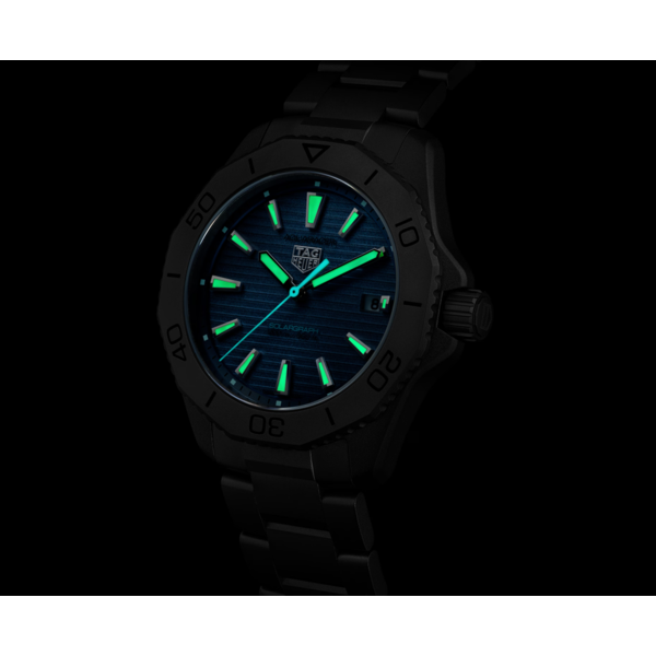TAG HEUER TAG Heuer Aquaracer Professional 200 Solargraph