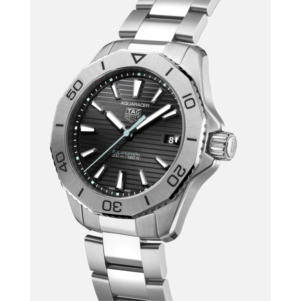 TAG HEUER TAG Heuer Aquaracer PROFESSIONAL 200 SOLARGRAPH