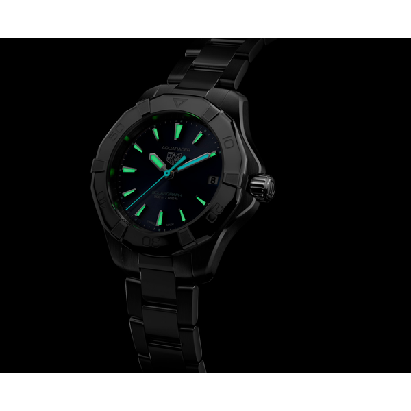 TAG HEUER TAG Heuer Aquaracer PROFESSIONAL 200 SOLARGRAPH