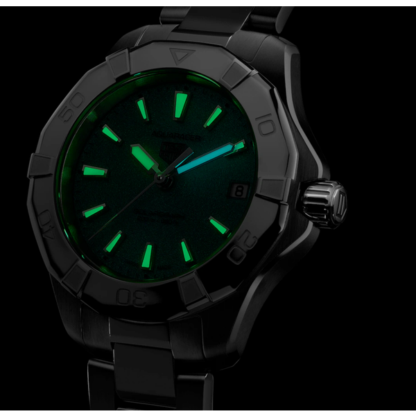 TAG HEUER TAG Heuer Aquaracer Professional 200 Solargraph
