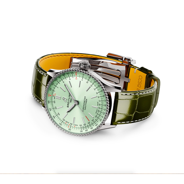 BREITLING Navitimer Auto 36