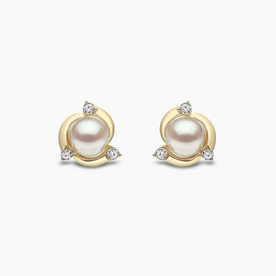 YOKO Trend 18K Gold Freshwater Pearl And Round Diamond Stud Earrings