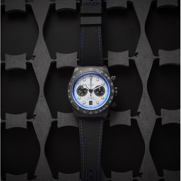 TUDOR Black Bay Chrono