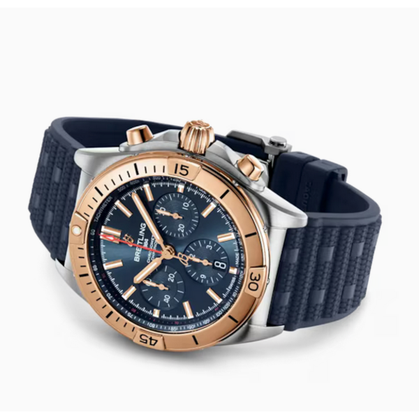 BREITLING Chronomat B01 42