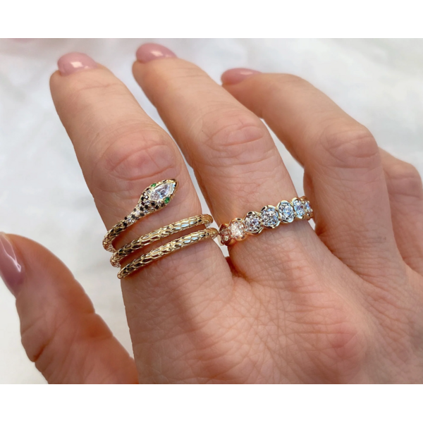 SHY CREATION INC 14K Yellow Gold .52C Diamond Band