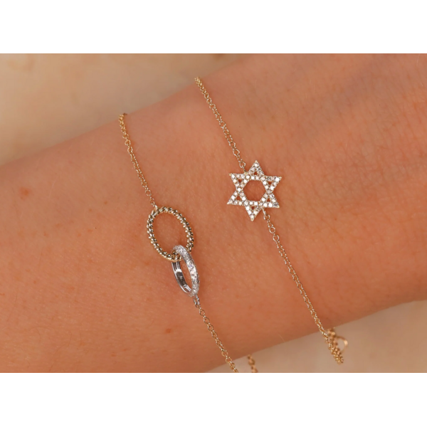 SHY CREATION INC 14kt Yellow Gold .11 Diamond Star Bracelet